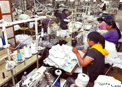 El alza del dólar genera inestabilidad y perjuicios en la empresas textiles de Sucre ||  El país tiene una dependencia de insumos importados de Chile, Perú y Corea