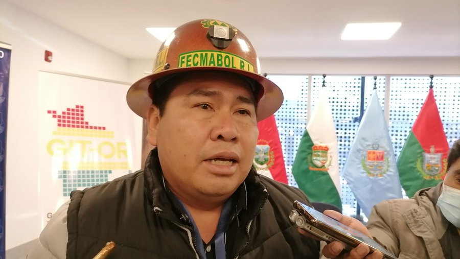 El dirigente minero Róger Coata. Foto: RRSS