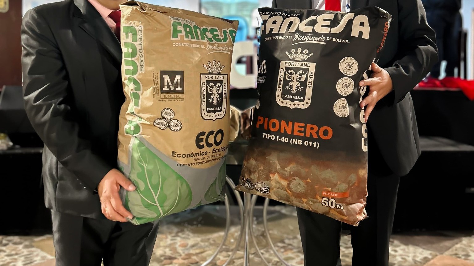 FANCESA lanza un tipo cemento a Bs53 que no sirve para estructuras || Sólo se venderá en Sucre y Santa Cruz bajo el denominativo «Eco IM-30»