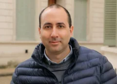 Experto en gu3rra suc!a y asesor personal de Paz dice que las protestas son por «cl0acas» || Considera que la gente marcha por que quiere un "baño".