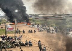 Tras resistencia de Campesinos de San Julián: «Bloqueadores resistirán un Estado de Sitio» dice Analista Colque || “Los militares no están formados para desbloquear, están entrenados para el combate armado. Si salen, los bloqueadores serán un objetivo militar” agregó.