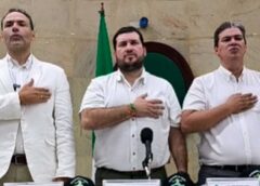 Santa Cruz promulga Ley Antibloqueos; amenaza al gobierno con paro y «autonomía de facto» || Santa Cruz promulga su Ley Antibloqueos y emplaza al Gobierno con movilizaciones desde el 10 de octubre.